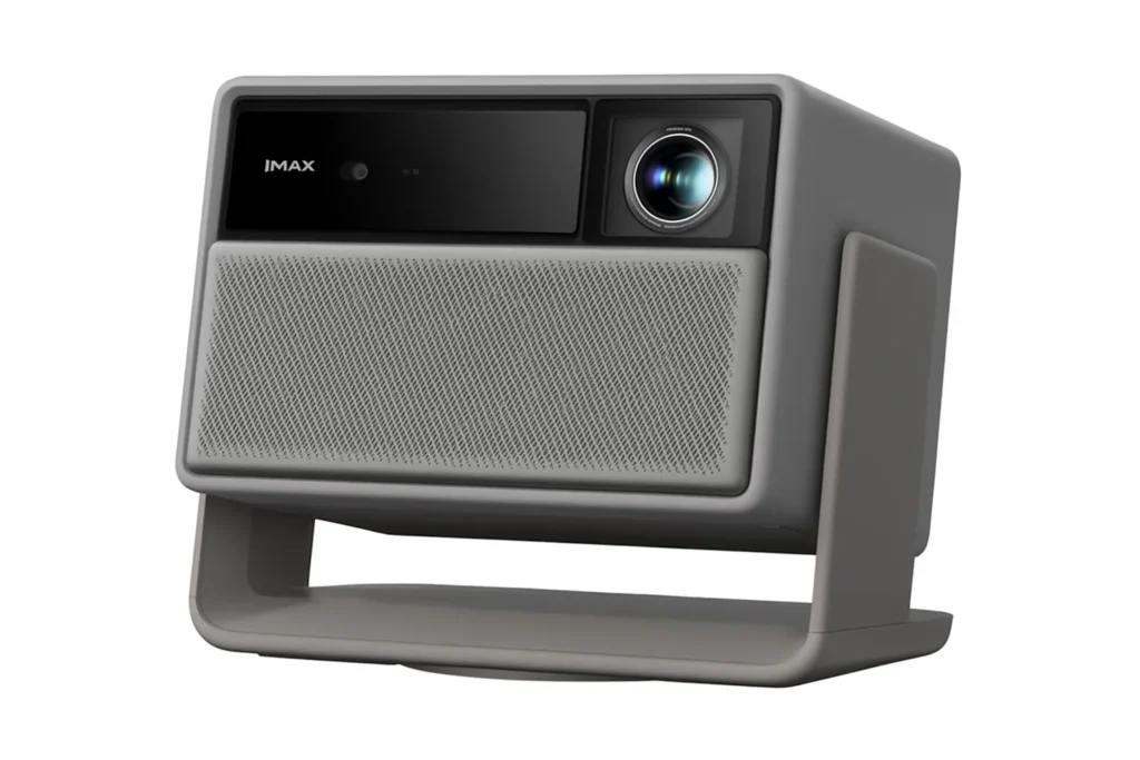 XGIMI New Launch Horizon Projector Displaying XGIMI New Launch Horizon 4K Projector
